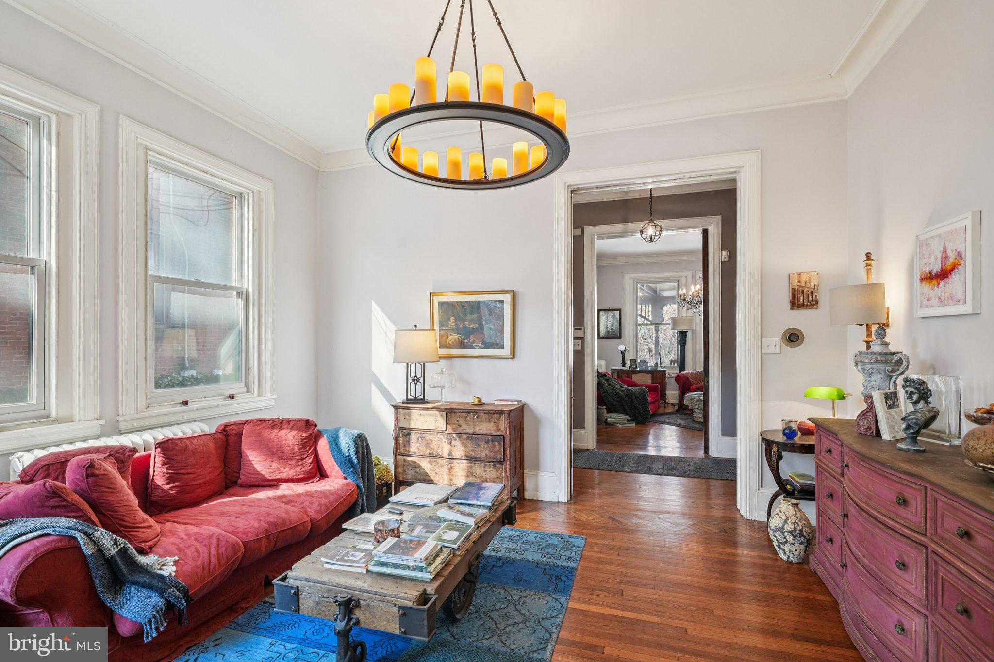 UNIVERSITY CITY - Residential