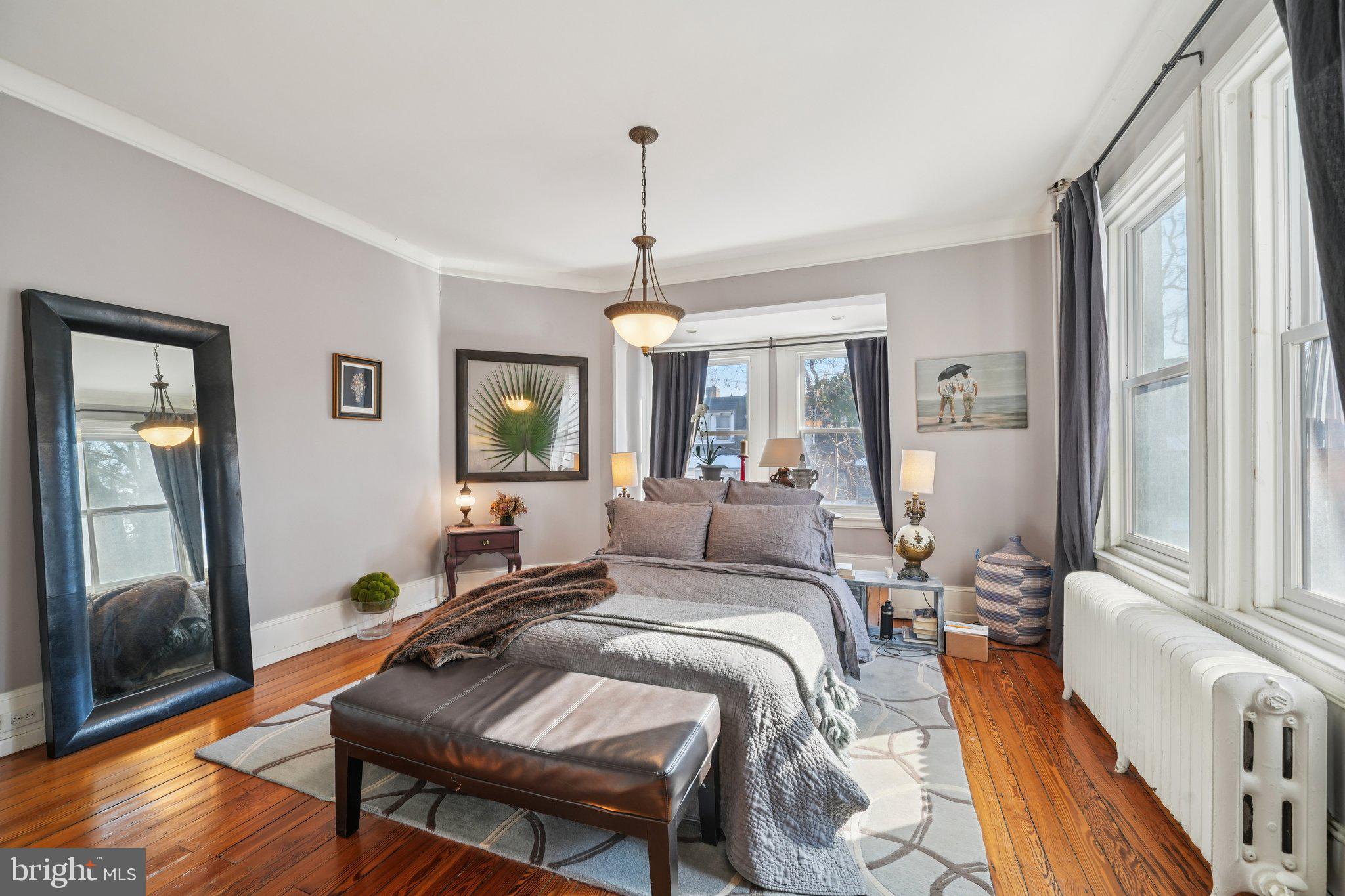 UNIVERSITY CITY - Residential