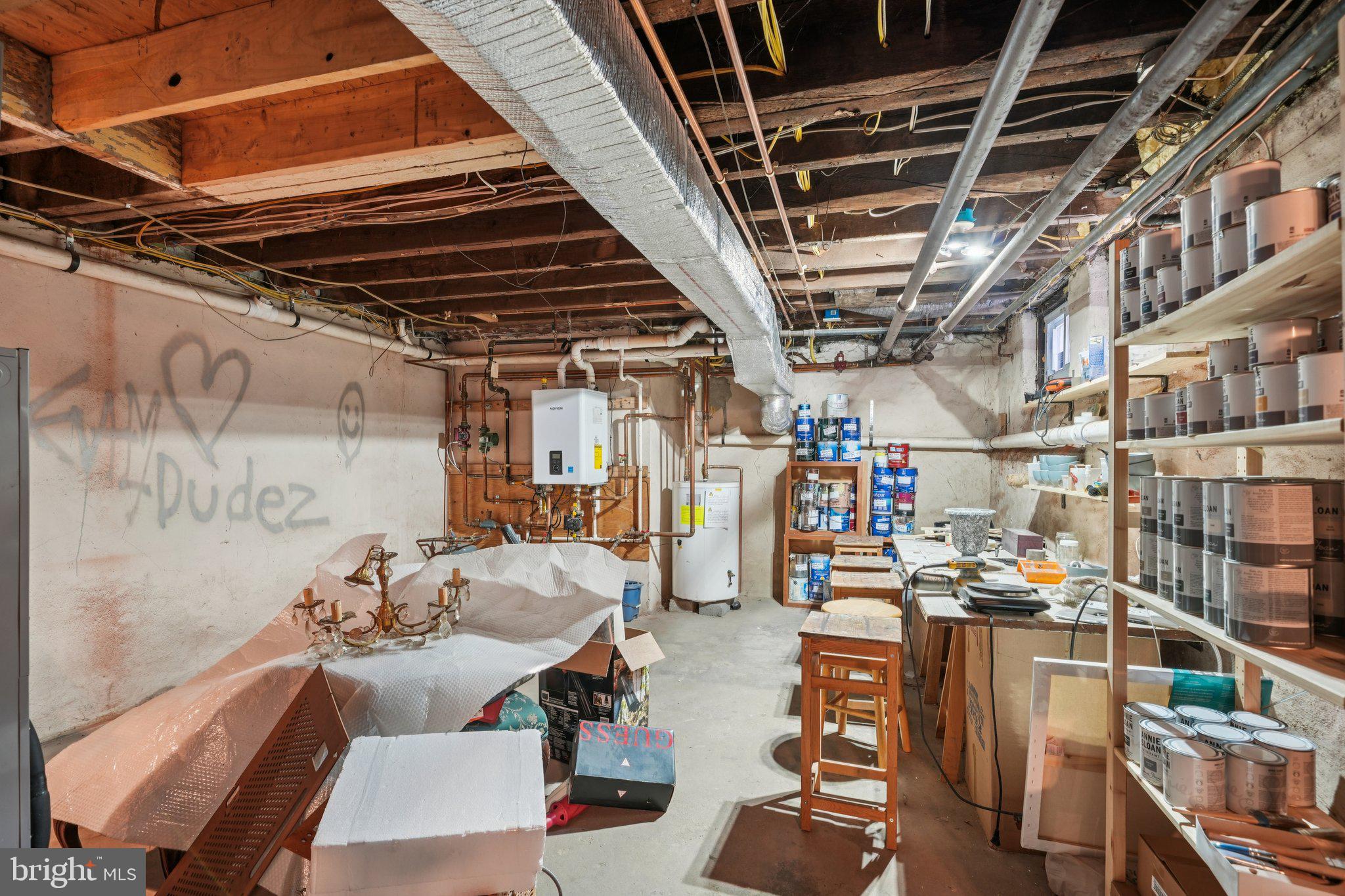 UNIVERSITY CITY - Residential