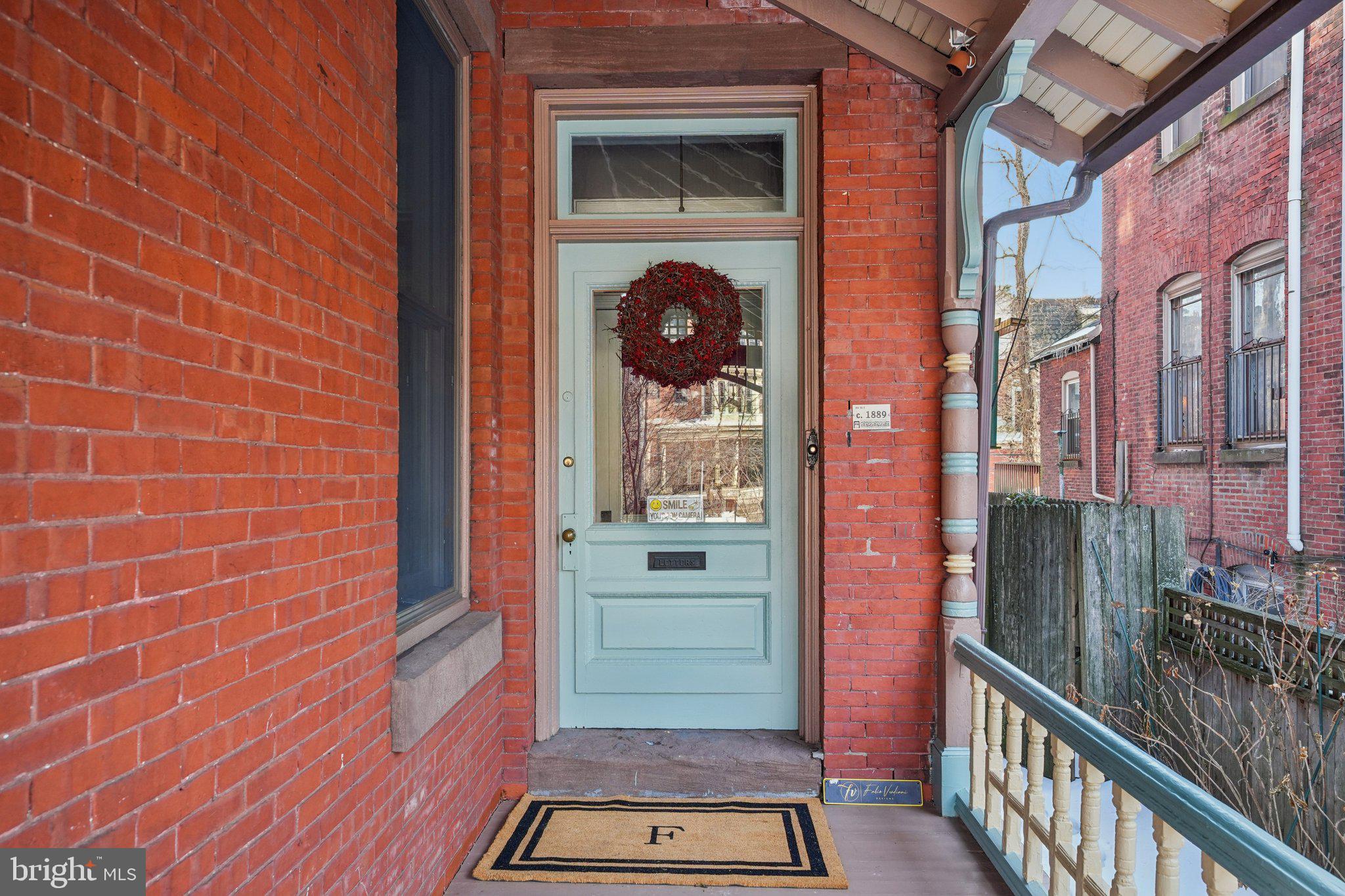 UNIVERSITY CITY - Residential