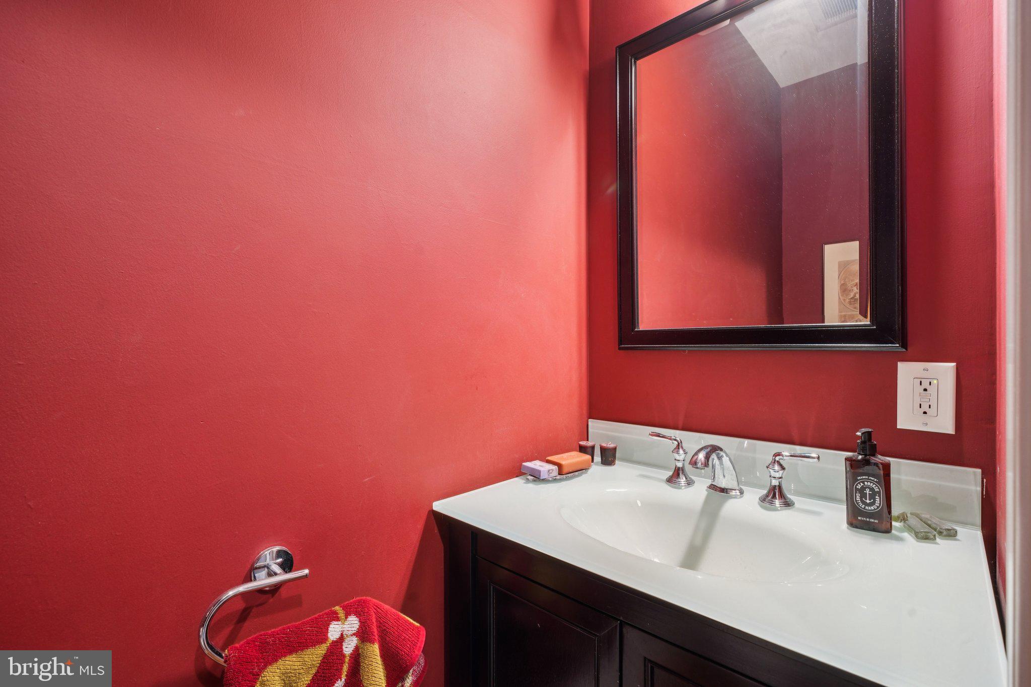 UNIVERSITY CITY - Residential