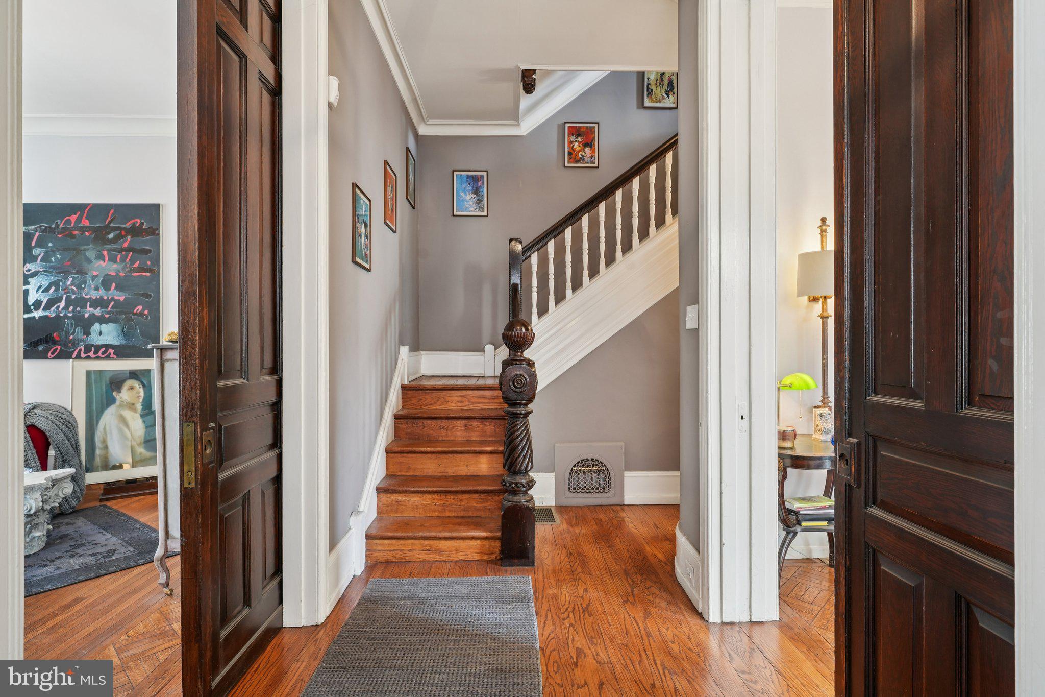 UNIVERSITY CITY - Residential