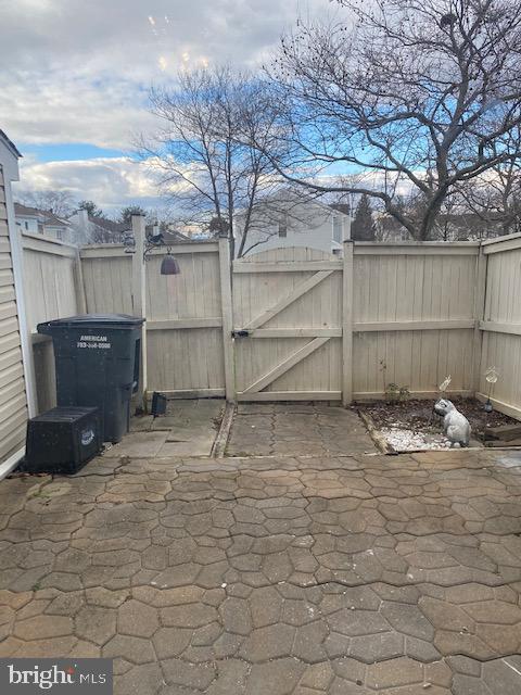 PROVIDENCE VILLAGE - Residential Lease