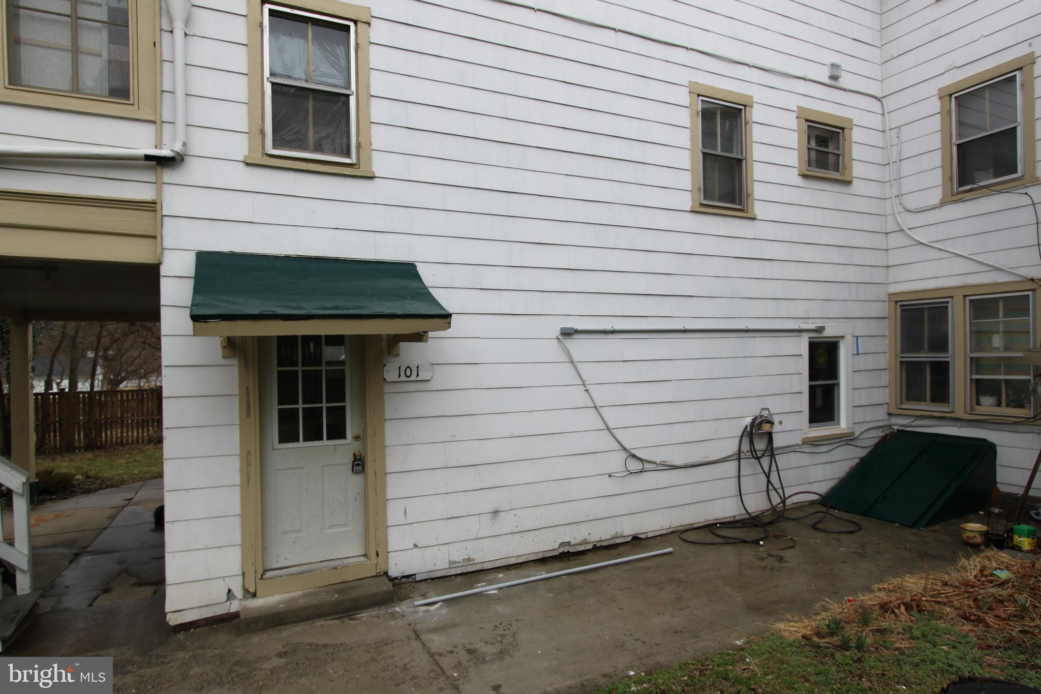 SHEPHERDSTOWN - Residential Lease