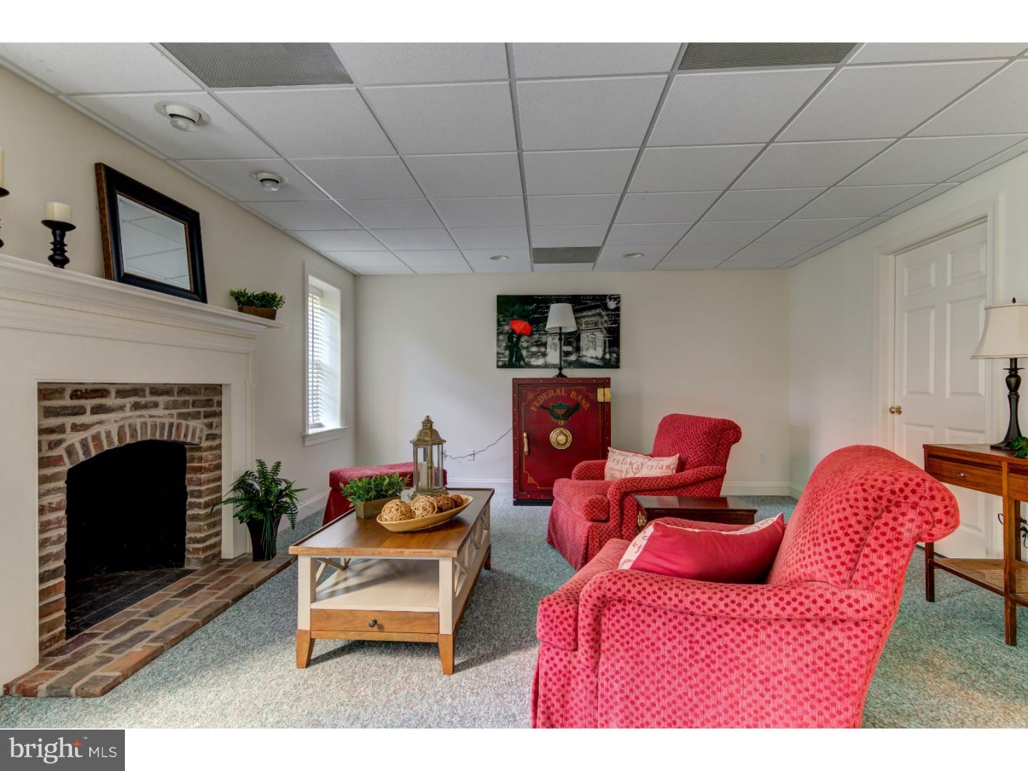 BROOKE FARM - Residential