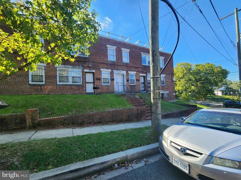 Photo of 5001 Hanna Place SE, WASHINGTON, DC 20019 (MLS # DCDC2227860)