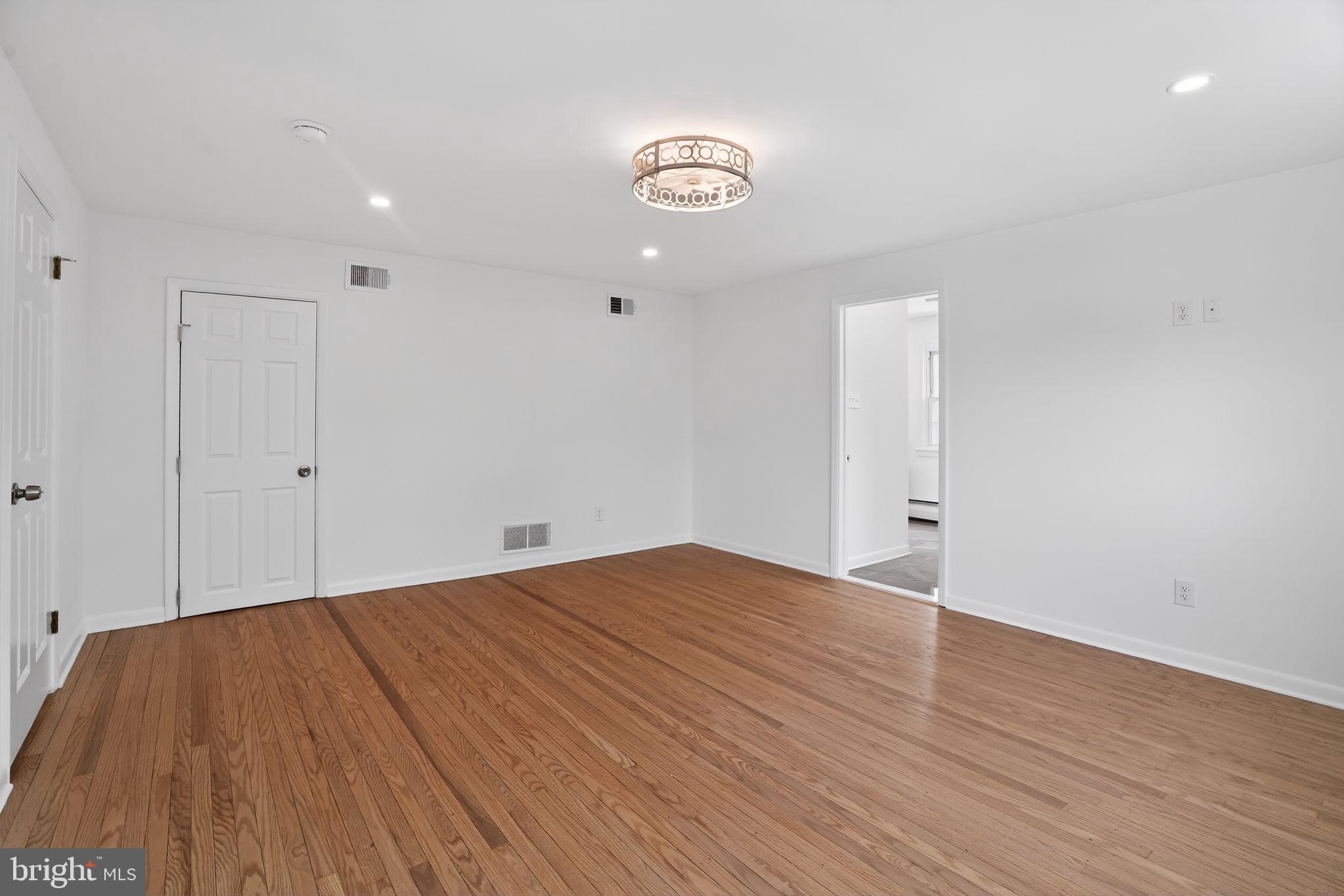 ARONIMINK - Residential