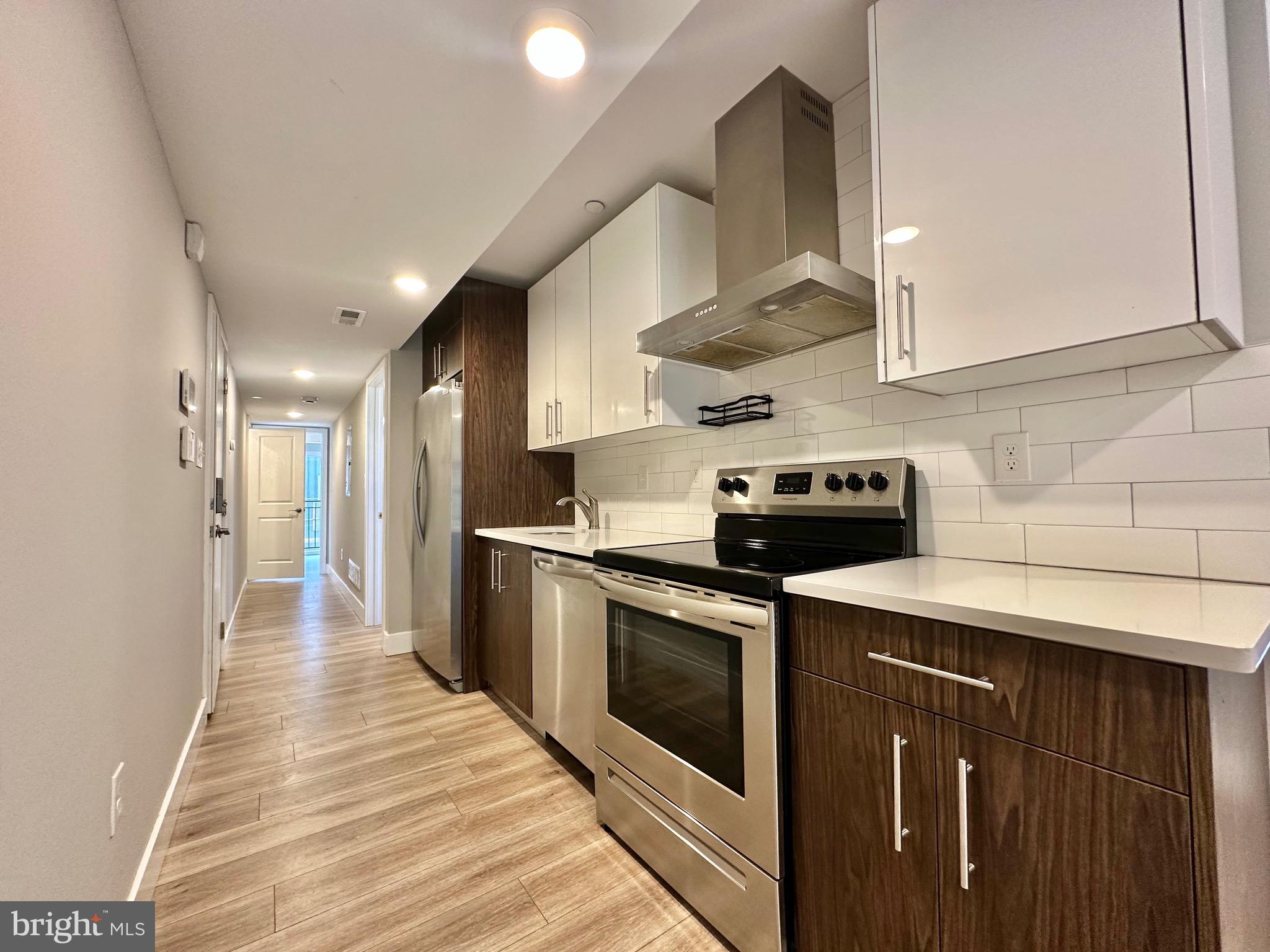 TEMPLE UNIVERSITY - Residential Lease