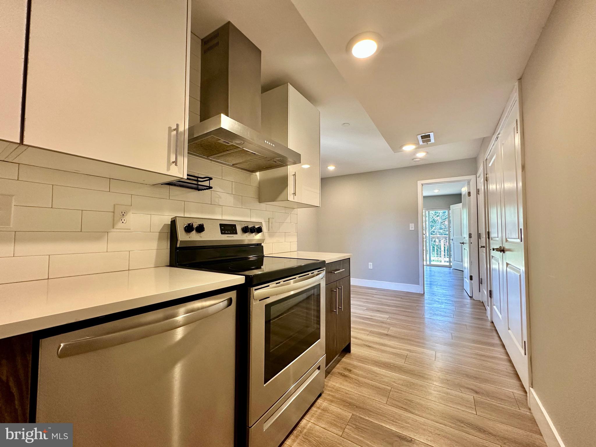 TEMPLE UNIVERSITY - Residential Lease