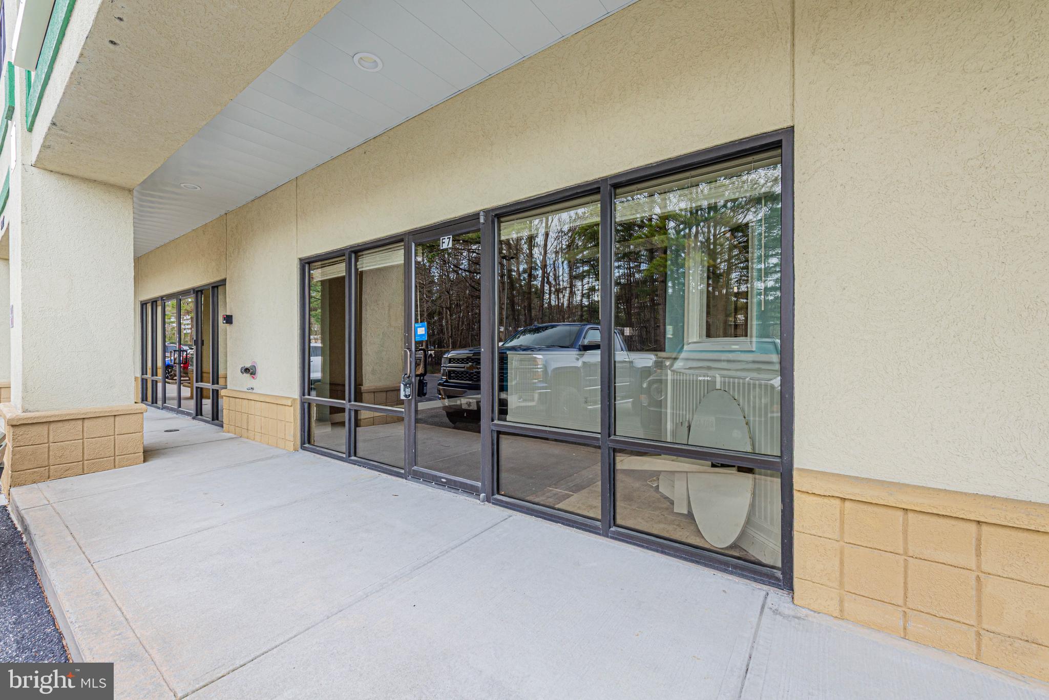 9927 STEPHEN DECATUR HIGHWAY 7F