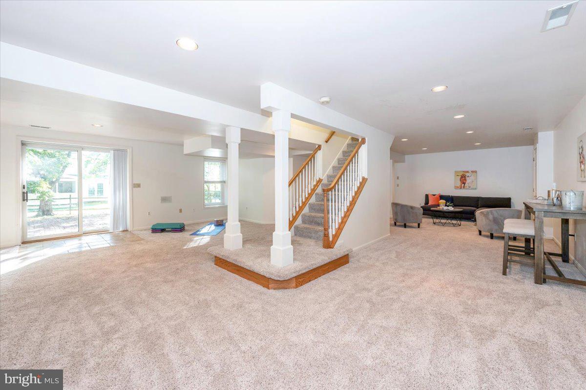 HALLOWELL - Residential