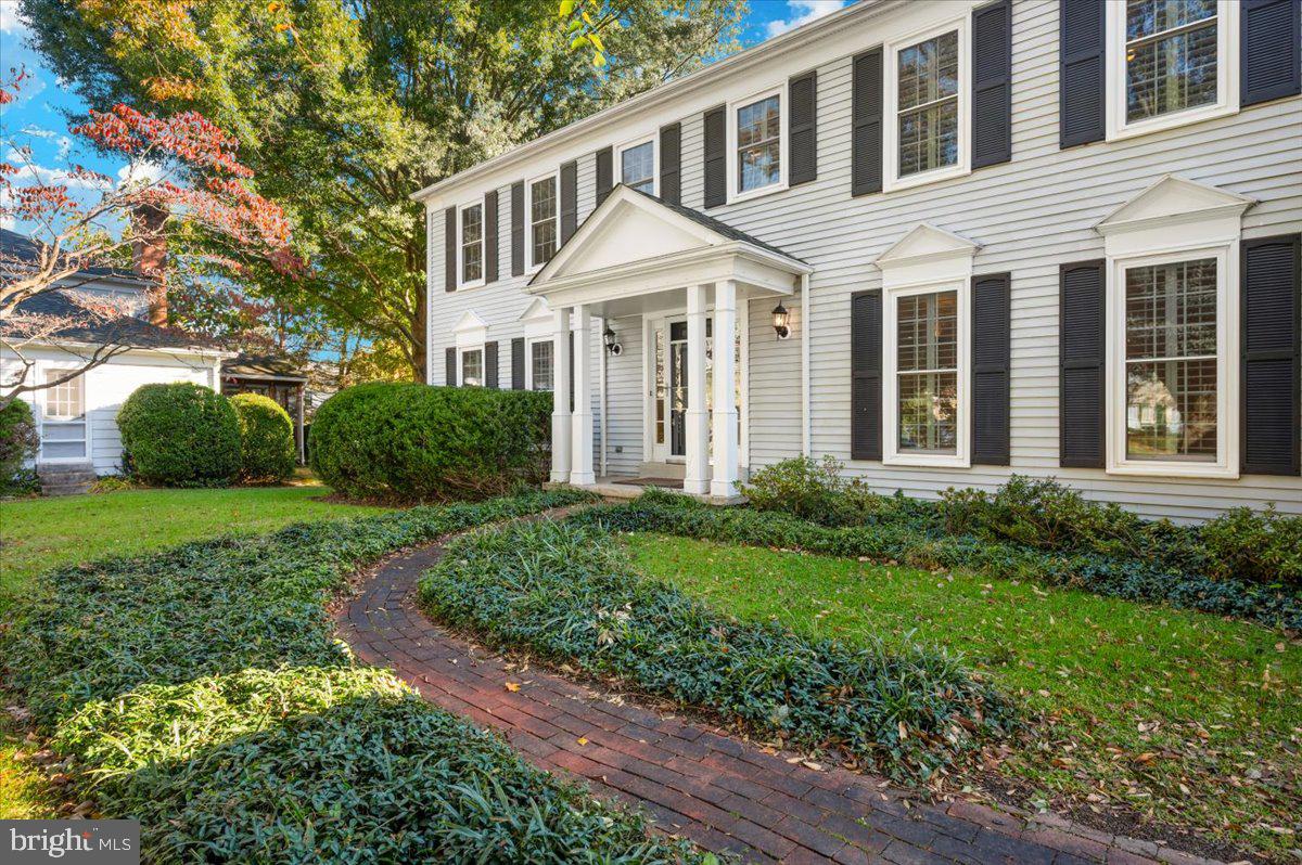 HALLOWELL - Residential