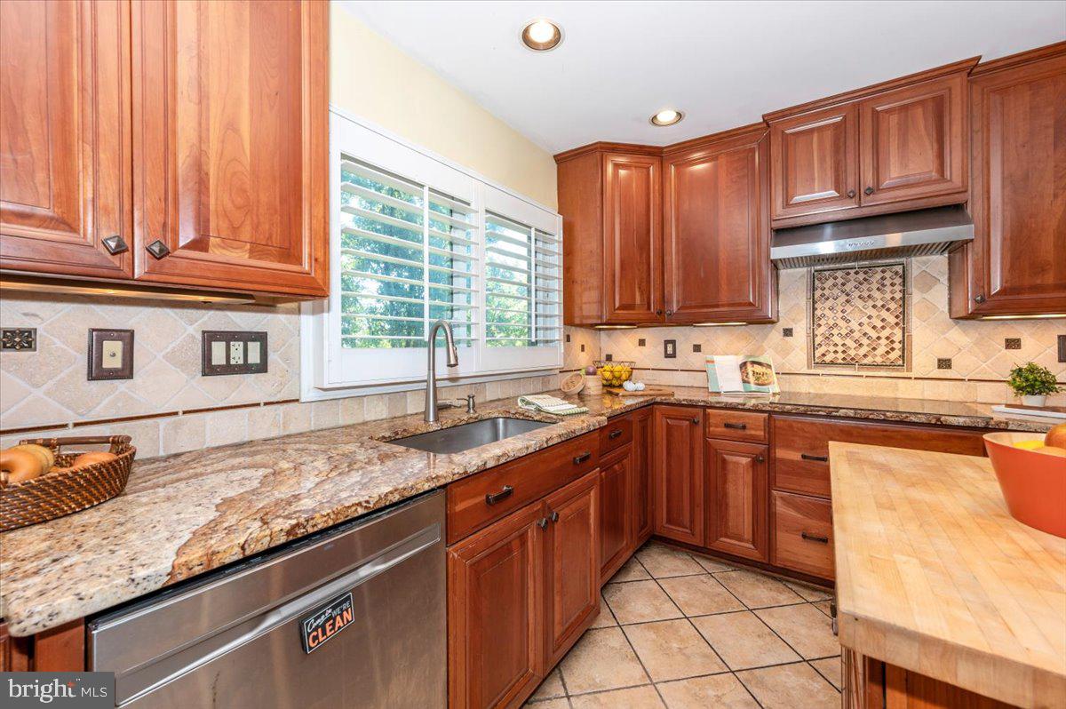 HALLOWELL - Residential