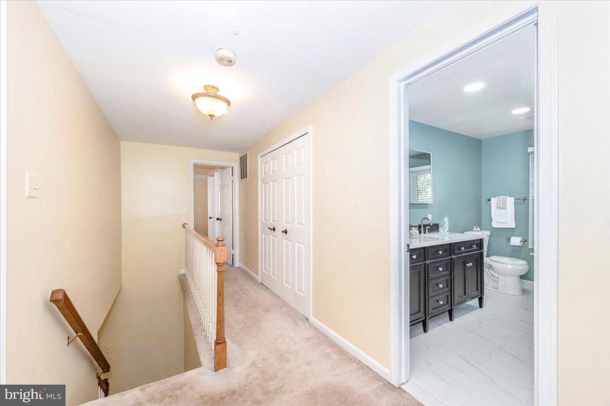 HALLOWELL - Residential