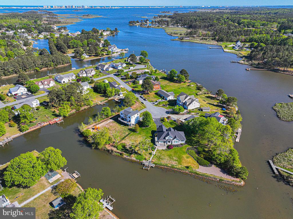 BAY VIEW ESTATES - Residential