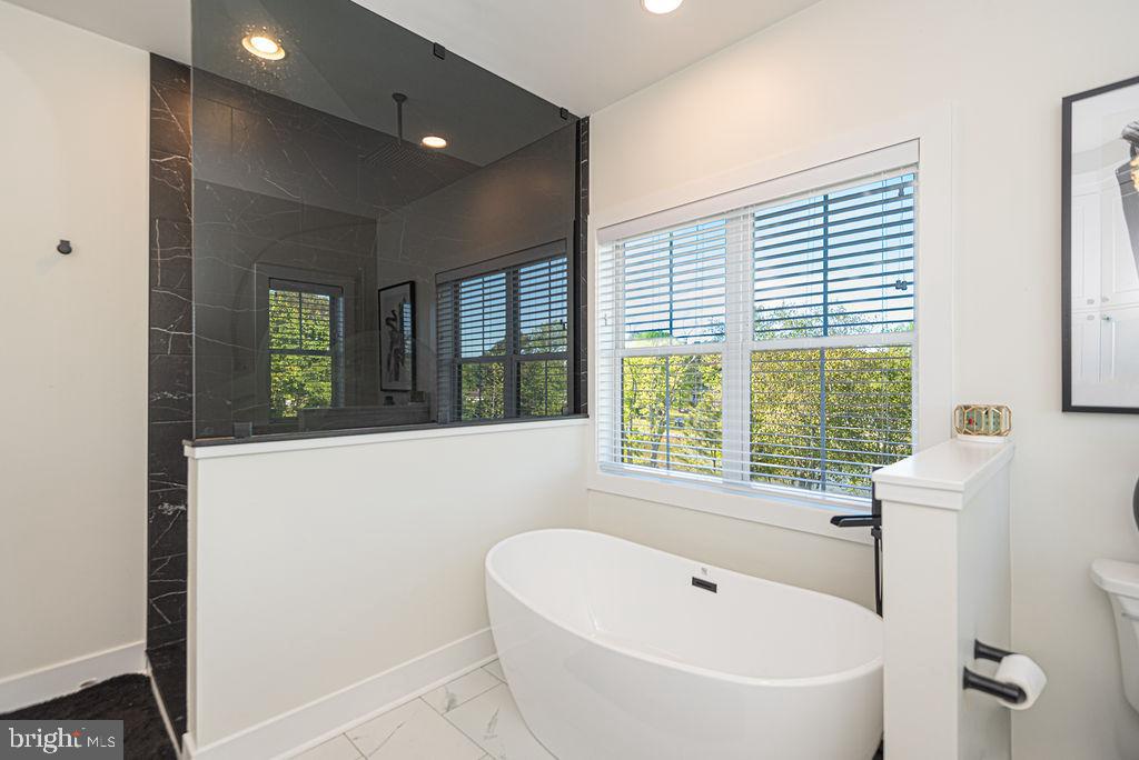 BAY VIEW ESTATES - Residential