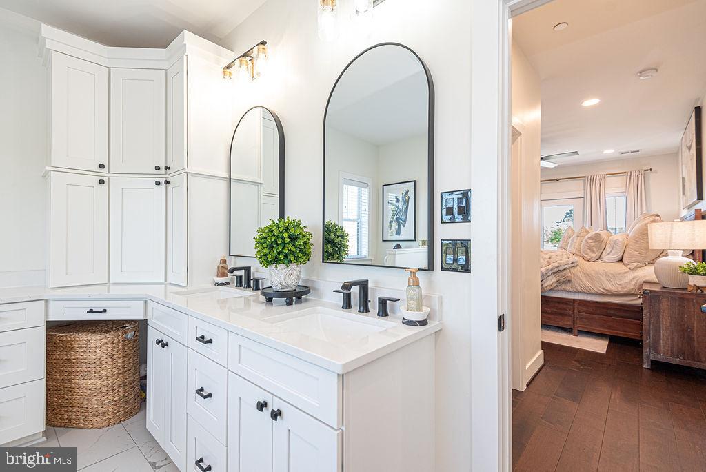 BAY VIEW ESTATES - Residential