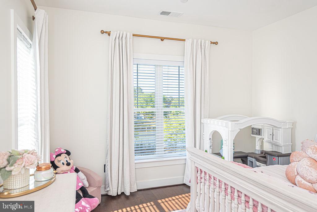 BAY VIEW ESTATES - Residential