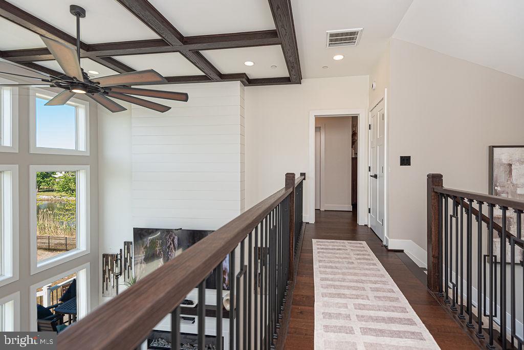 BAY VIEW ESTATES - Residential