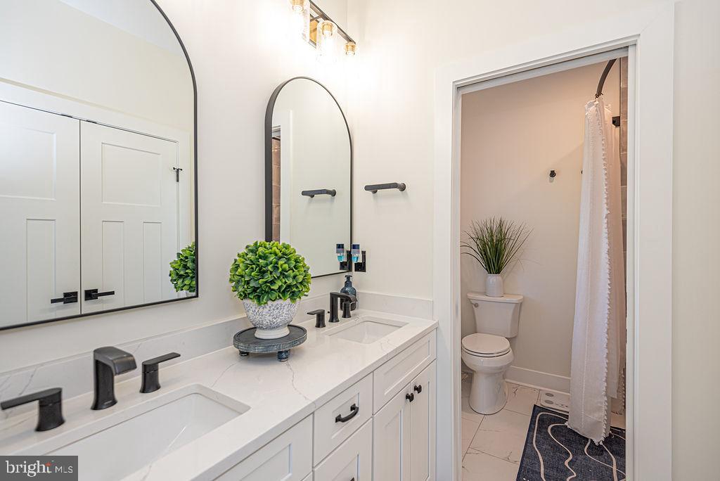 BAY VIEW ESTATES - Residential