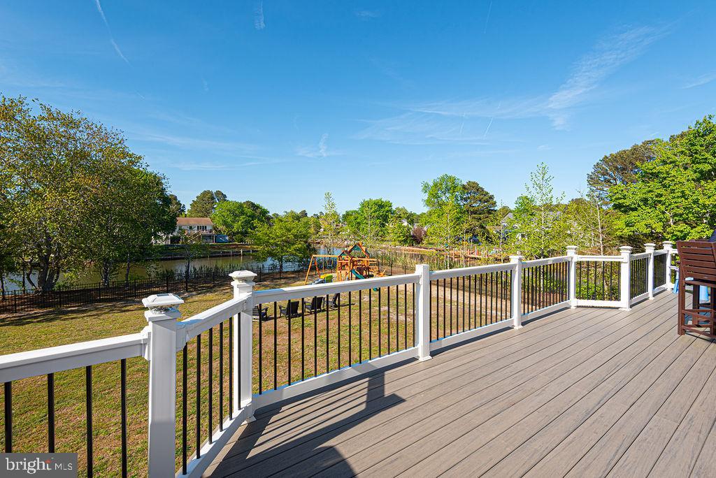 BAY VIEW ESTATES - Residential