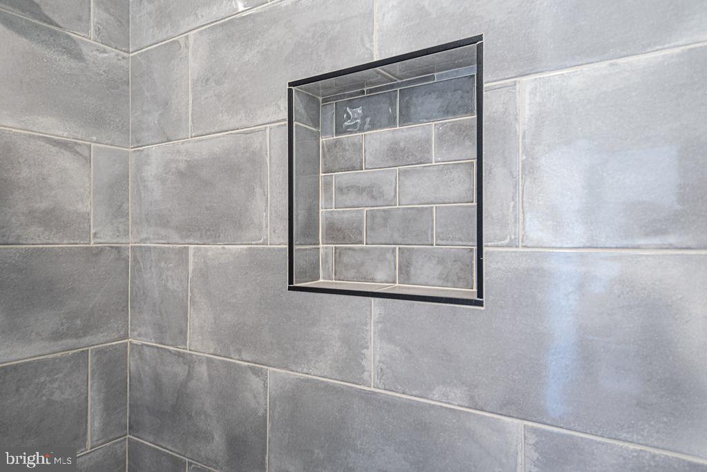 BAY VIEW ESTATES - Residential