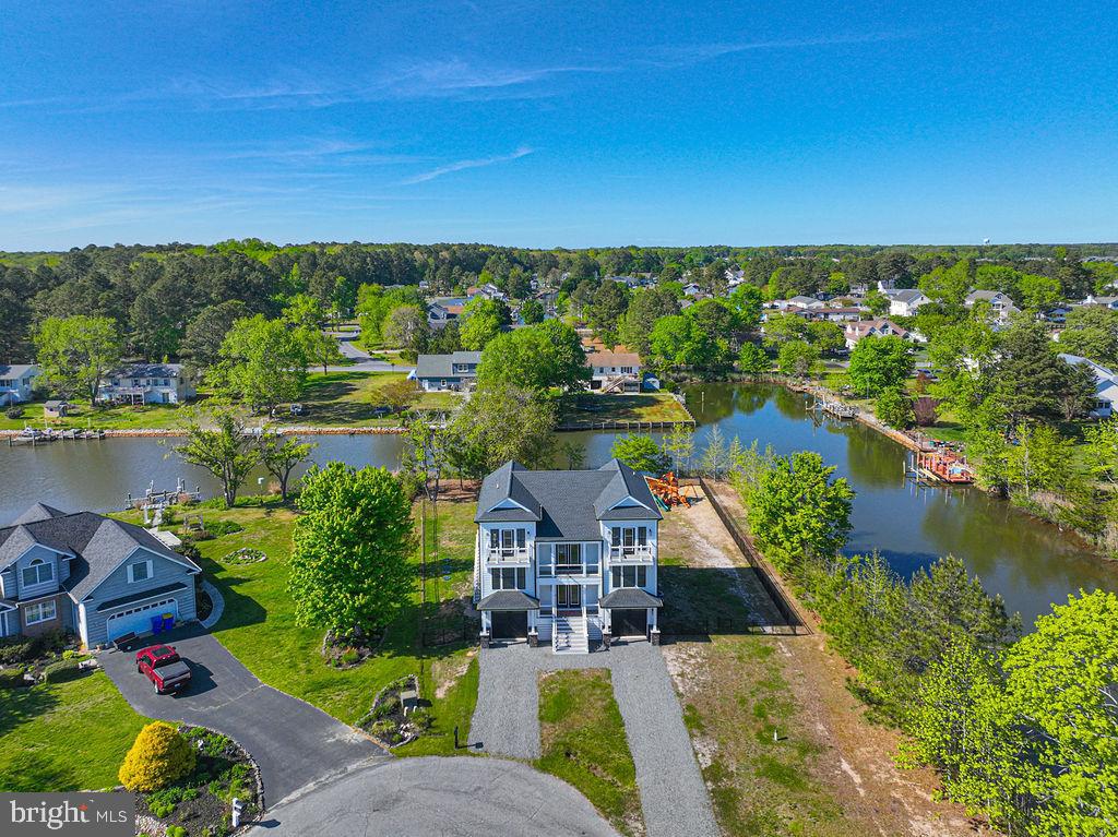 BAY VIEW ESTATES - Residential