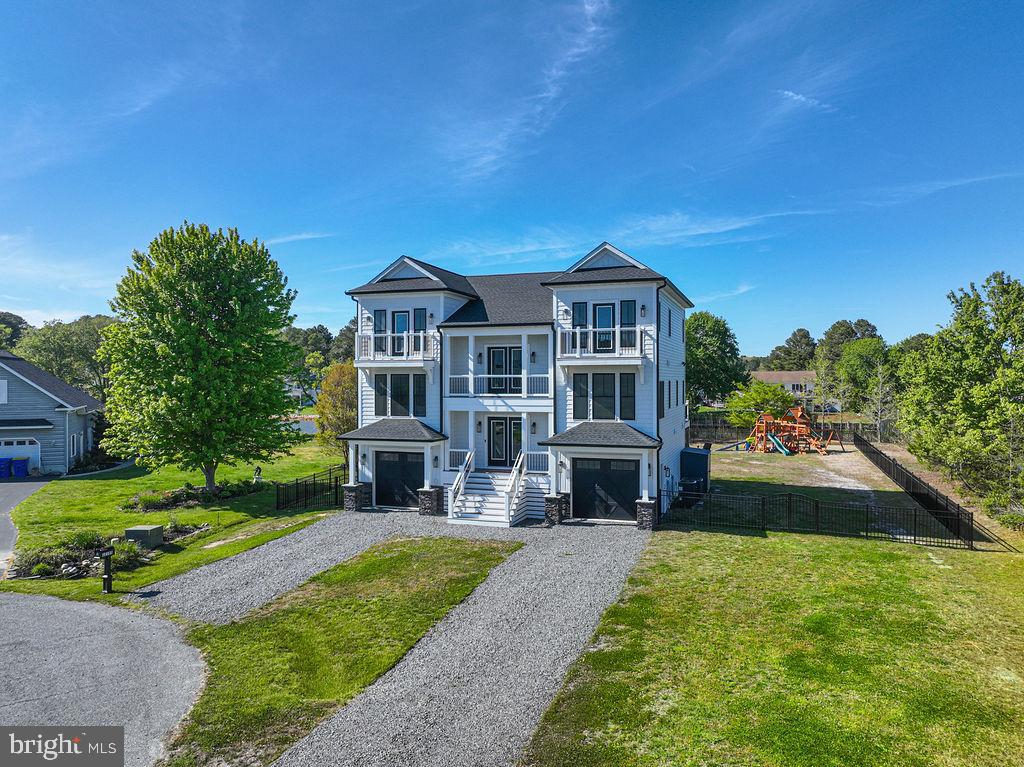 BAY VIEW ESTATES - Residential