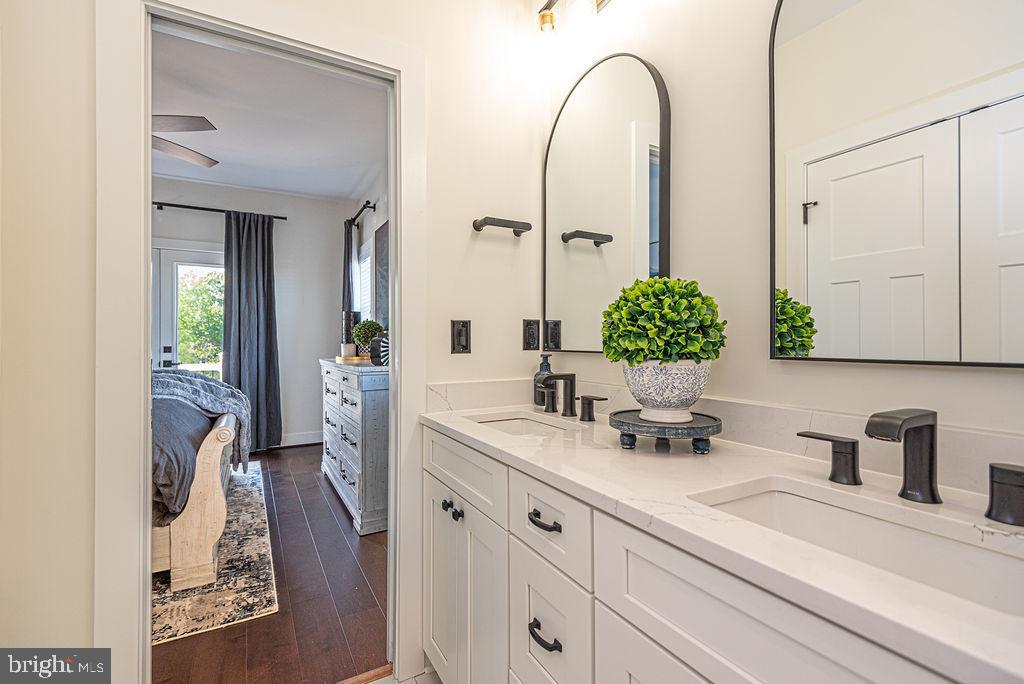 BAY VIEW ESTATES - Residential