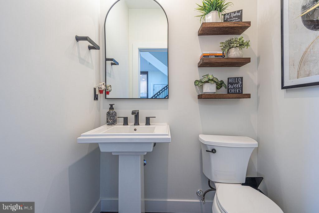 BAY VIEW ESTATES - Residential