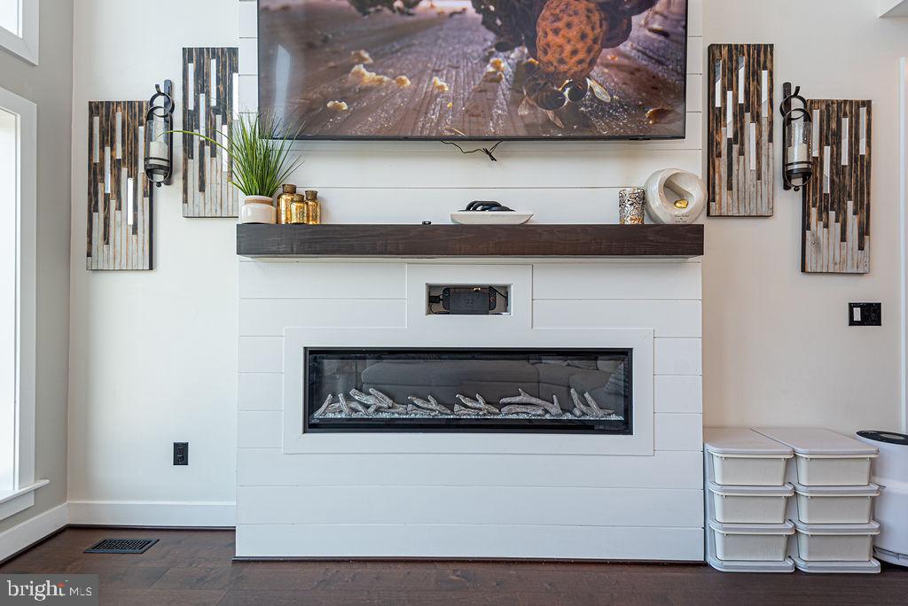 BAY VIEW ESTATES - Residential