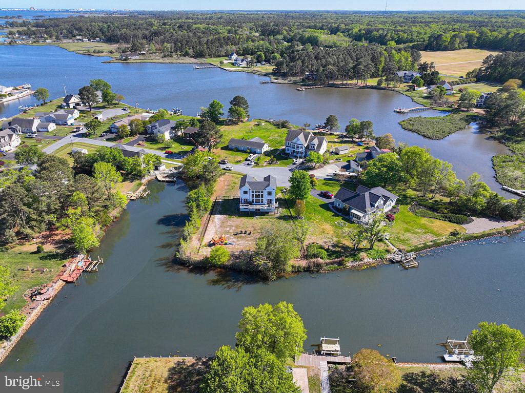 BAY VIEW ESTATES - Residential