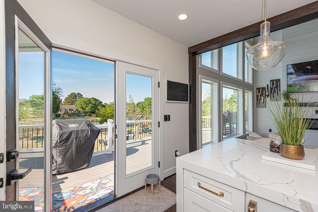 BAY VIEW ESTATES - Residential