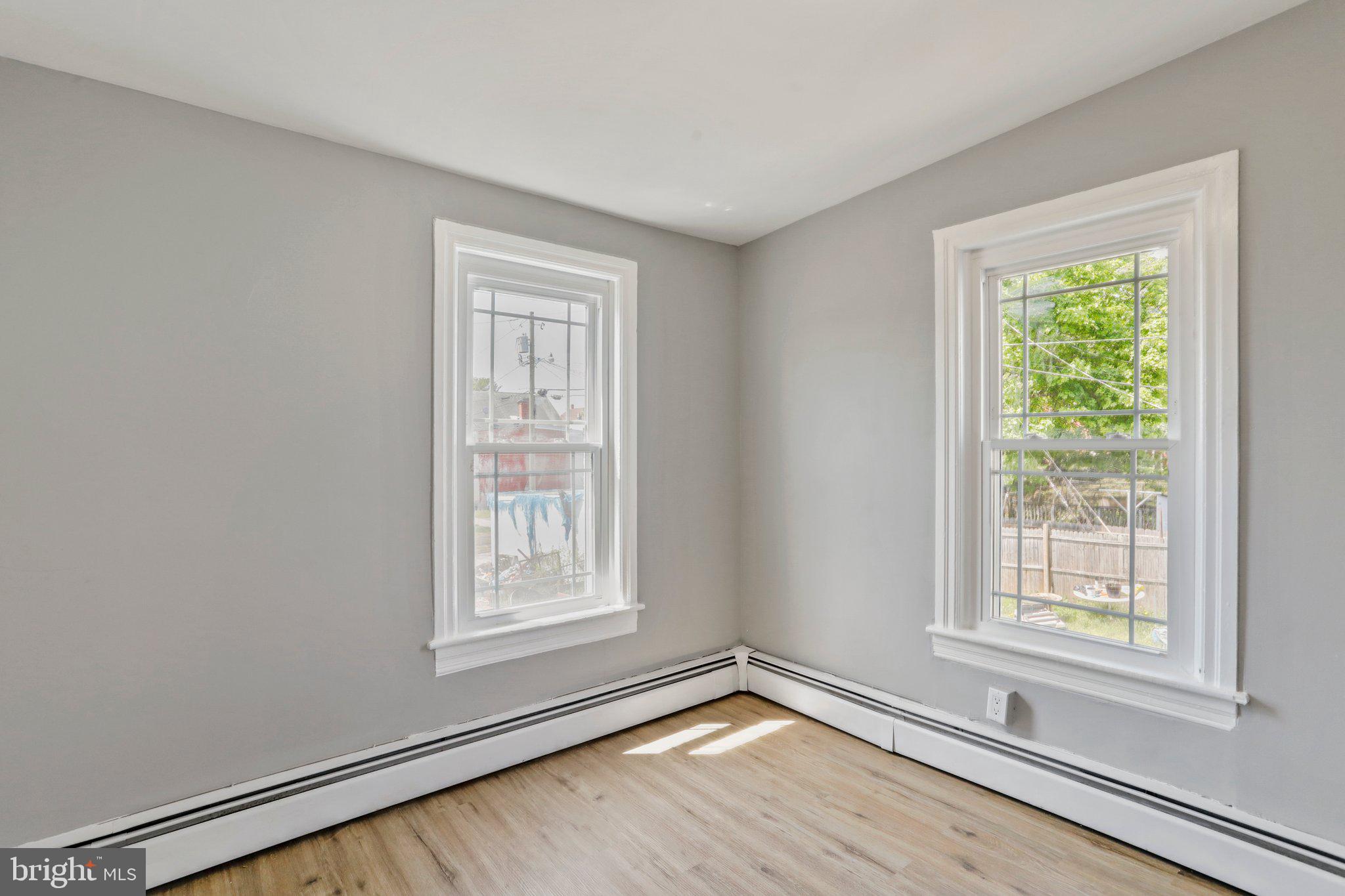 HAGERSTOWN - Residential