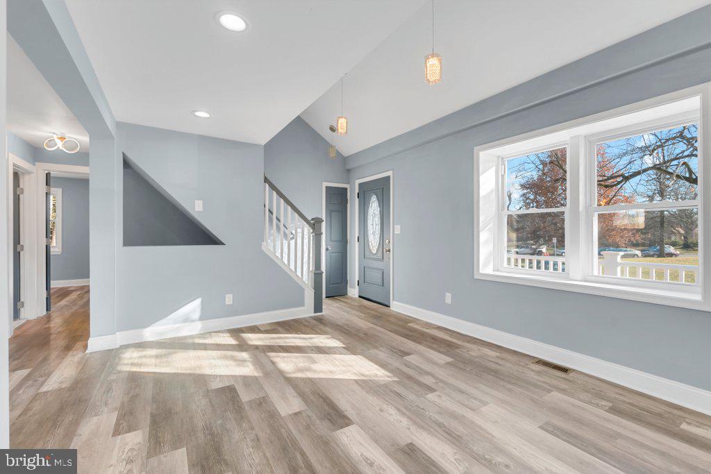 PIKESVILLE - Residential