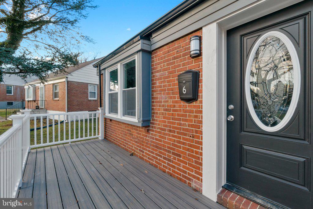 PIKESVILLE - Residential