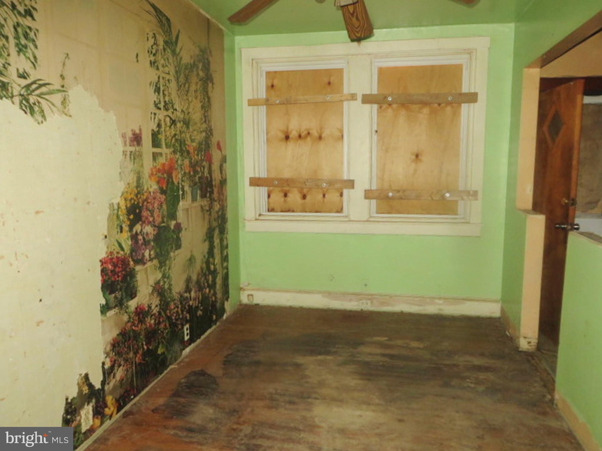 7015 W PASSYUNK AVENUE