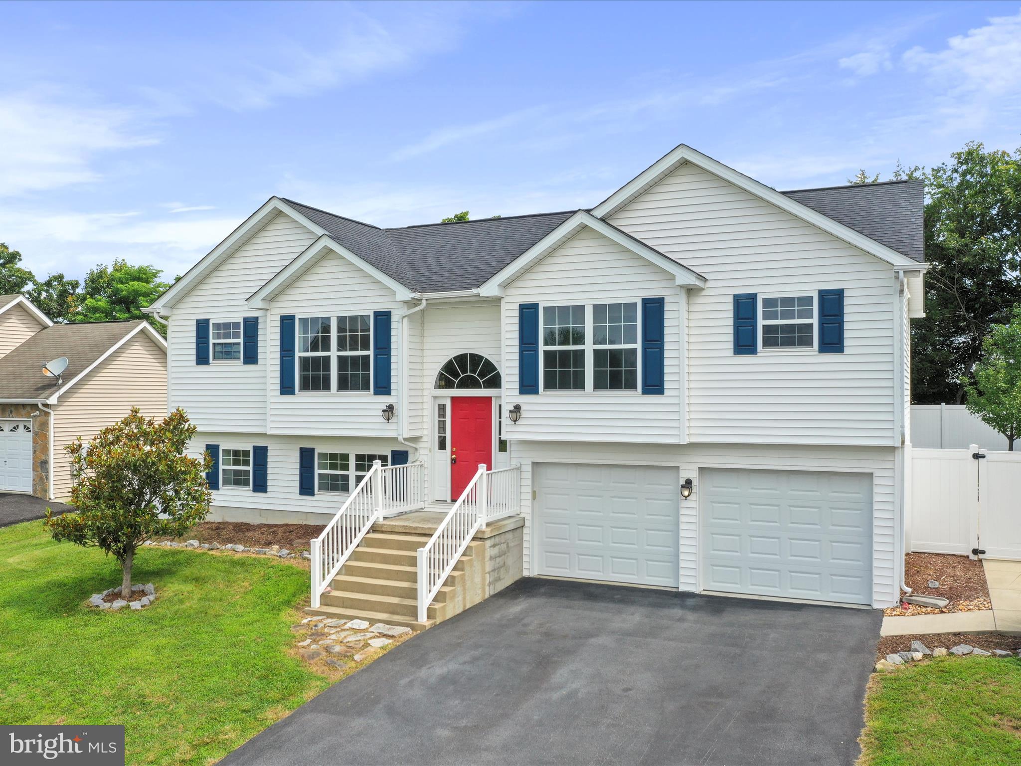 43 HANSBERRY COURT