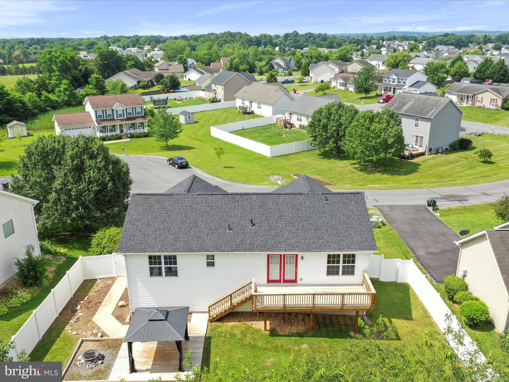 SPRING HILL - Residential