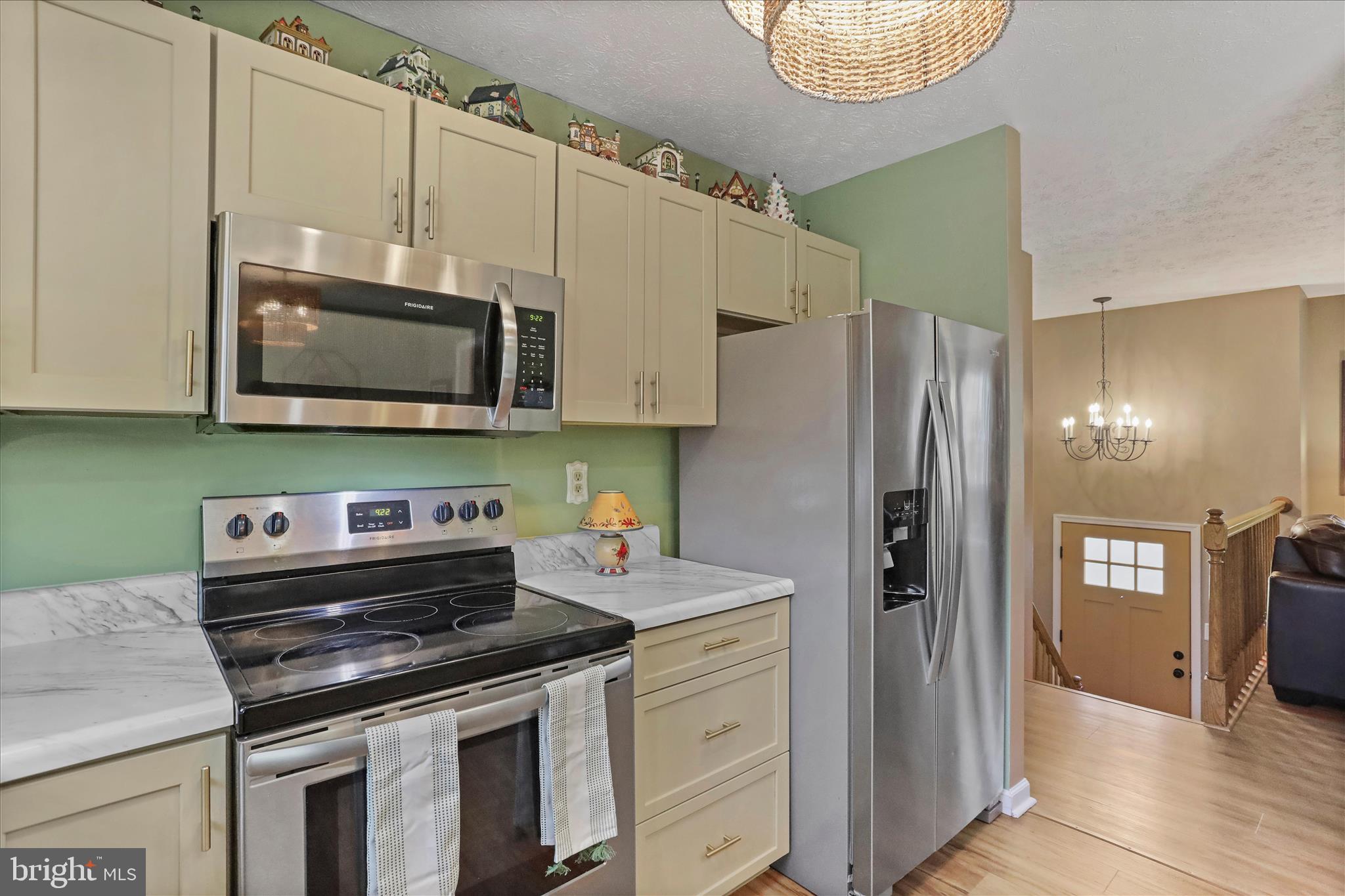 WESTVIEW RIDGE - Residential