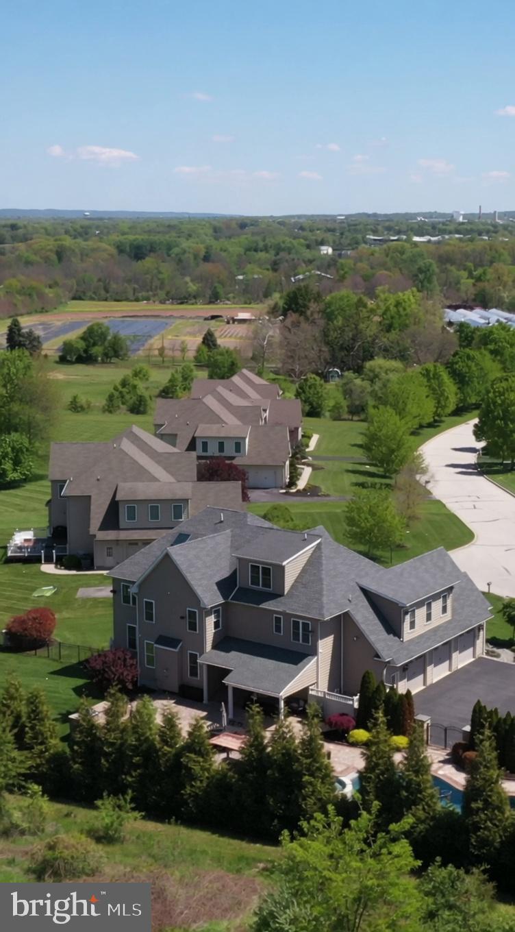 APPLEWOOD ESTATES - Residential