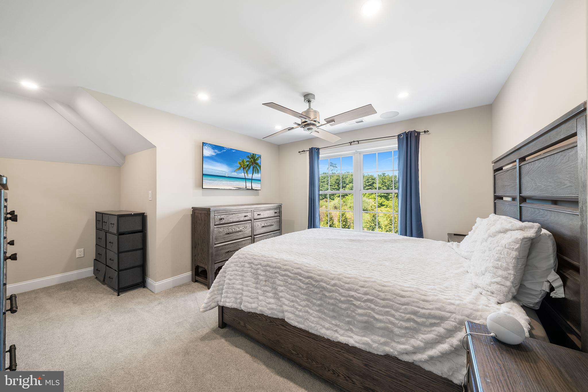 APPLEWOOD ESTATES - Residential