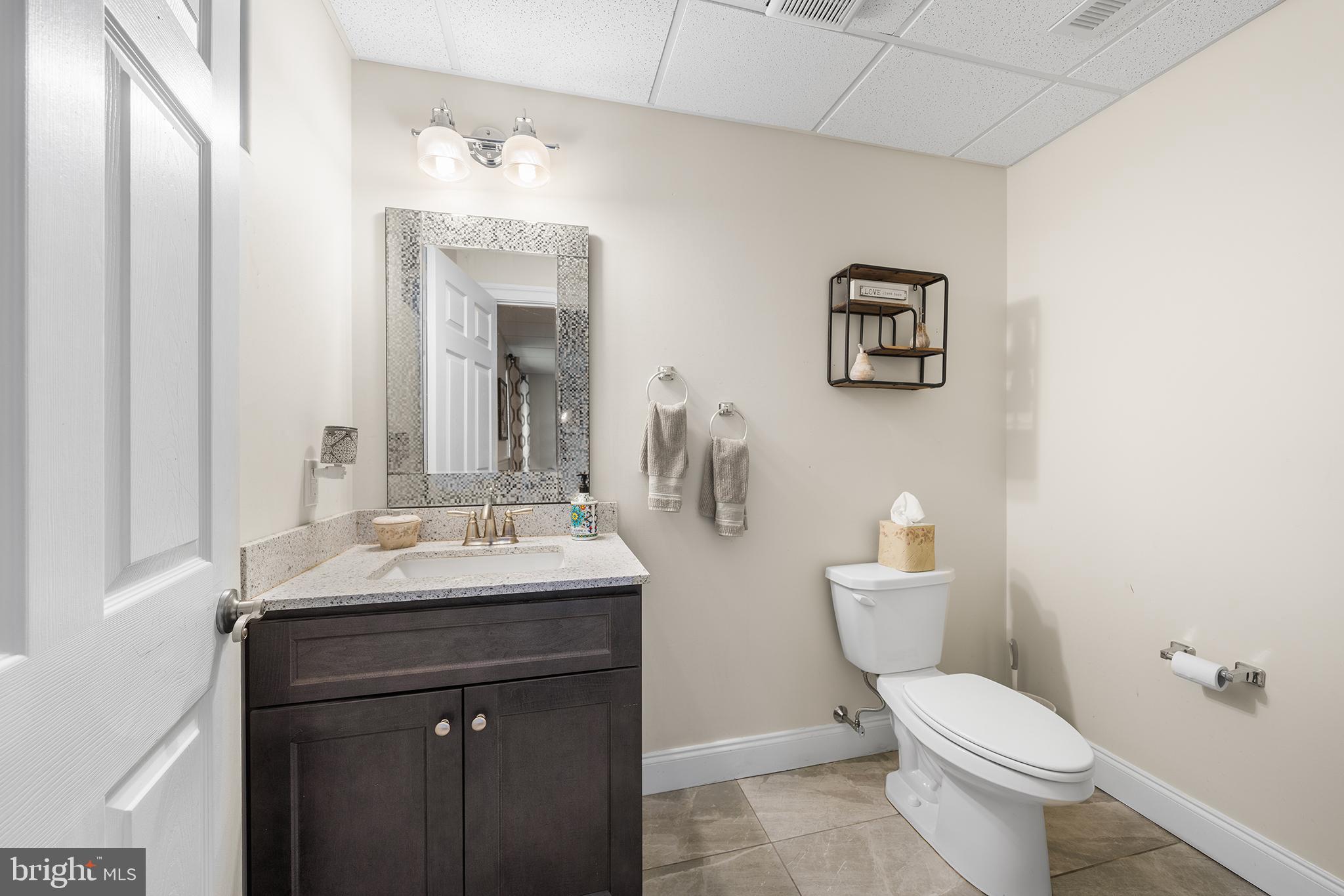 APPLEWOOD ESTATES - Residential