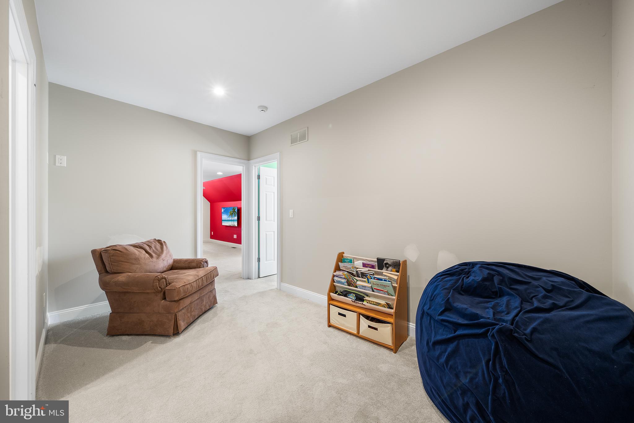 APPLEWOOD ESTATES - Residential