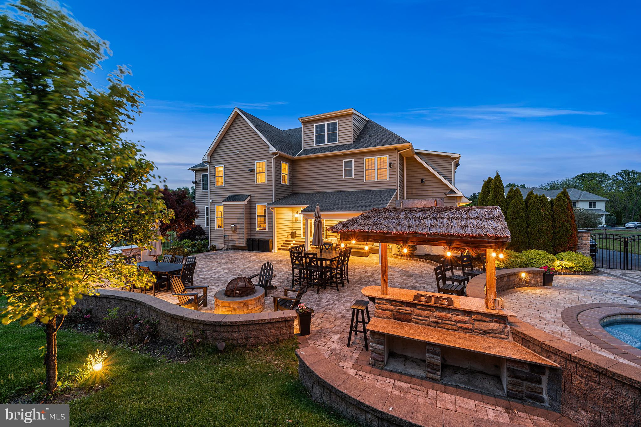 APPLEWOOD ESTATES - Residential