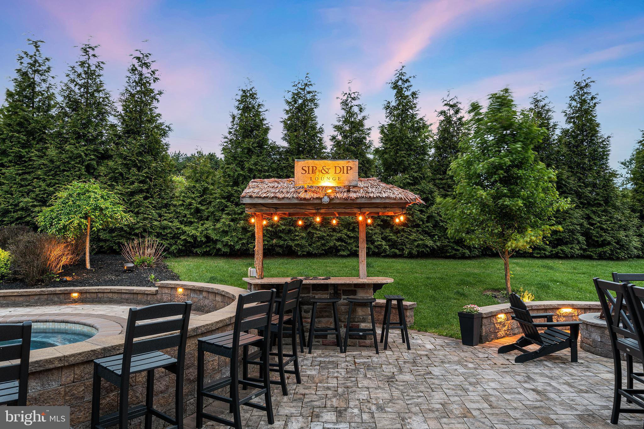 APPLEWOOD ESTATES - Residential