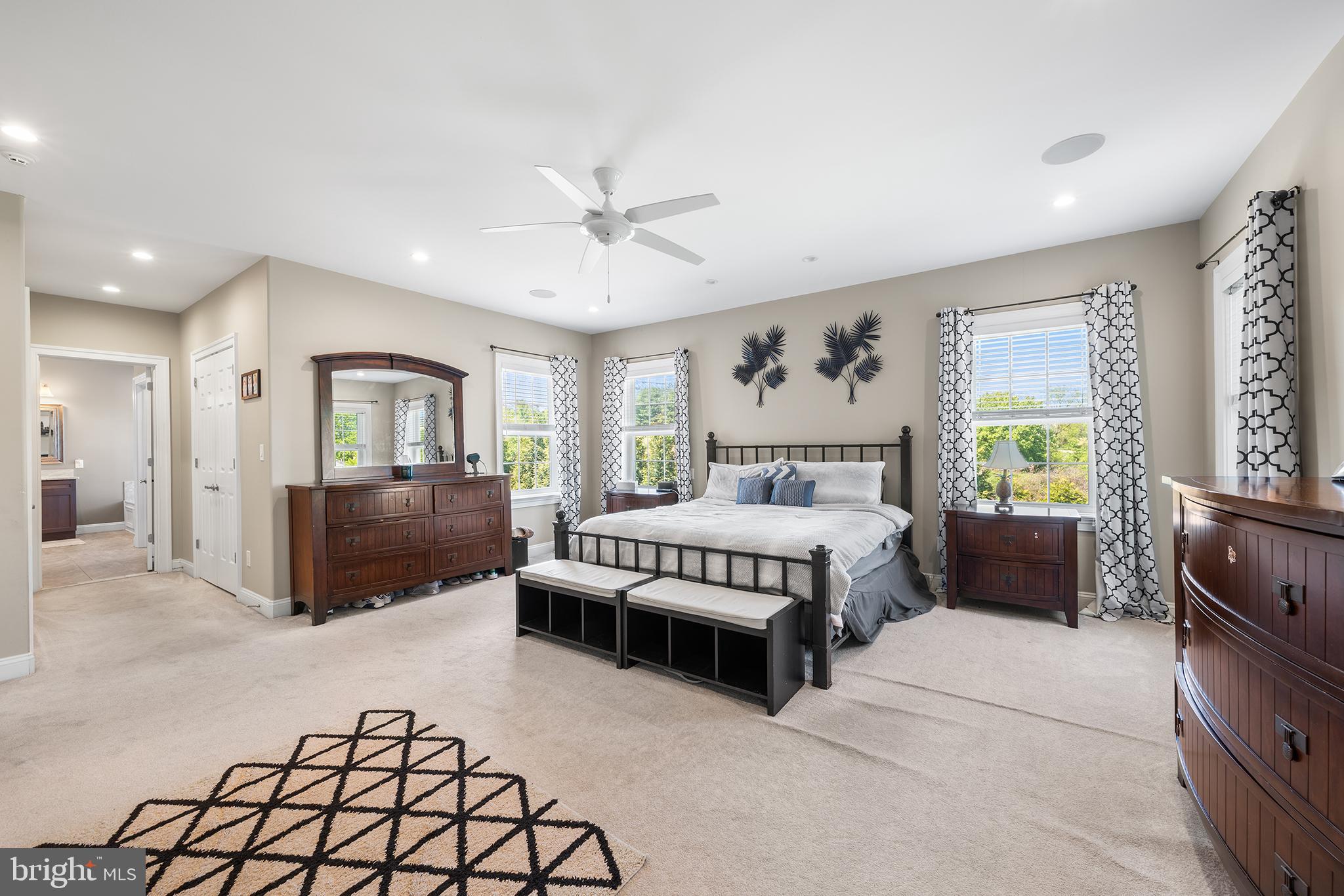 APPLEWOOD ESTATES - Residential