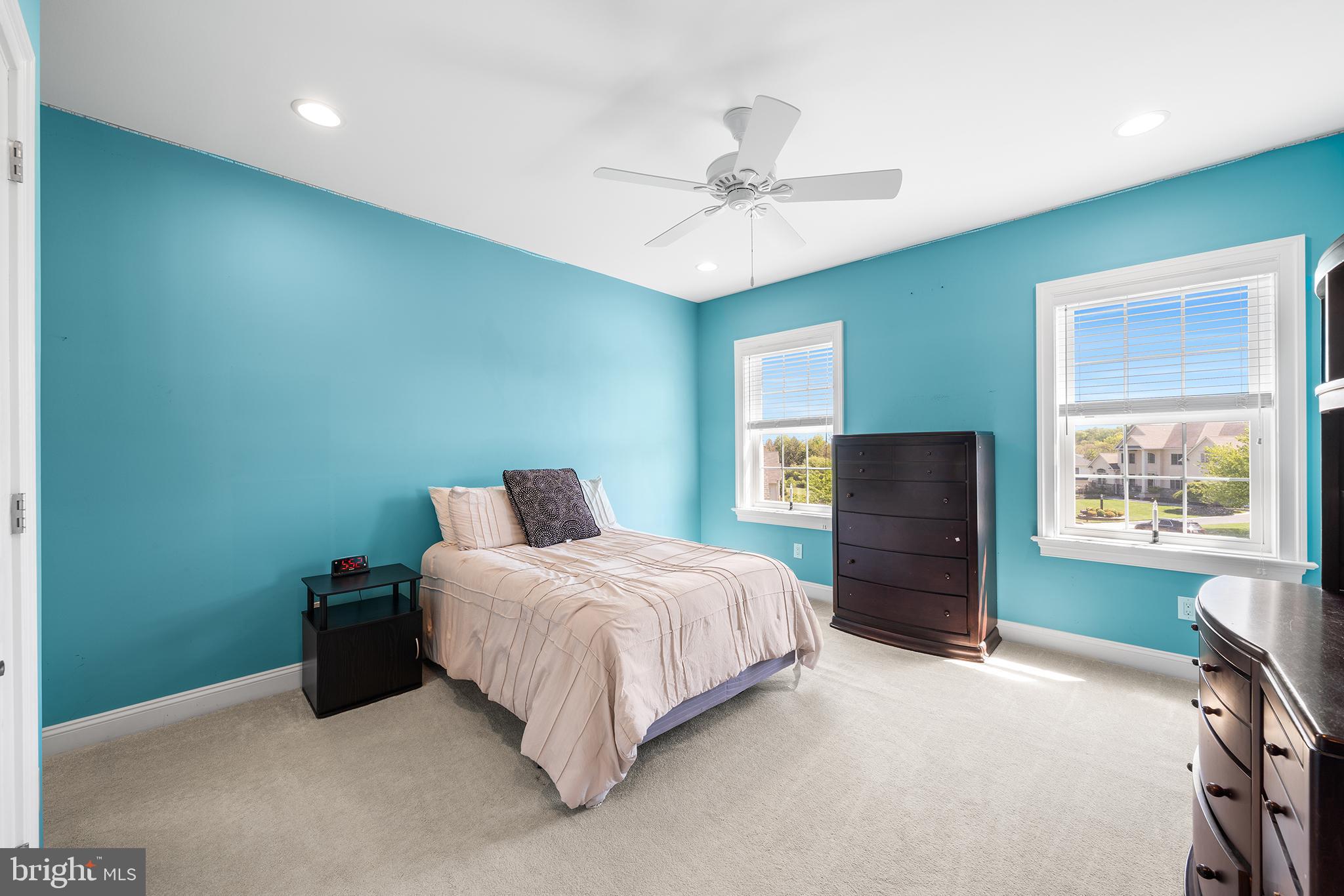 APPLEWOOD ESTATES - Residential