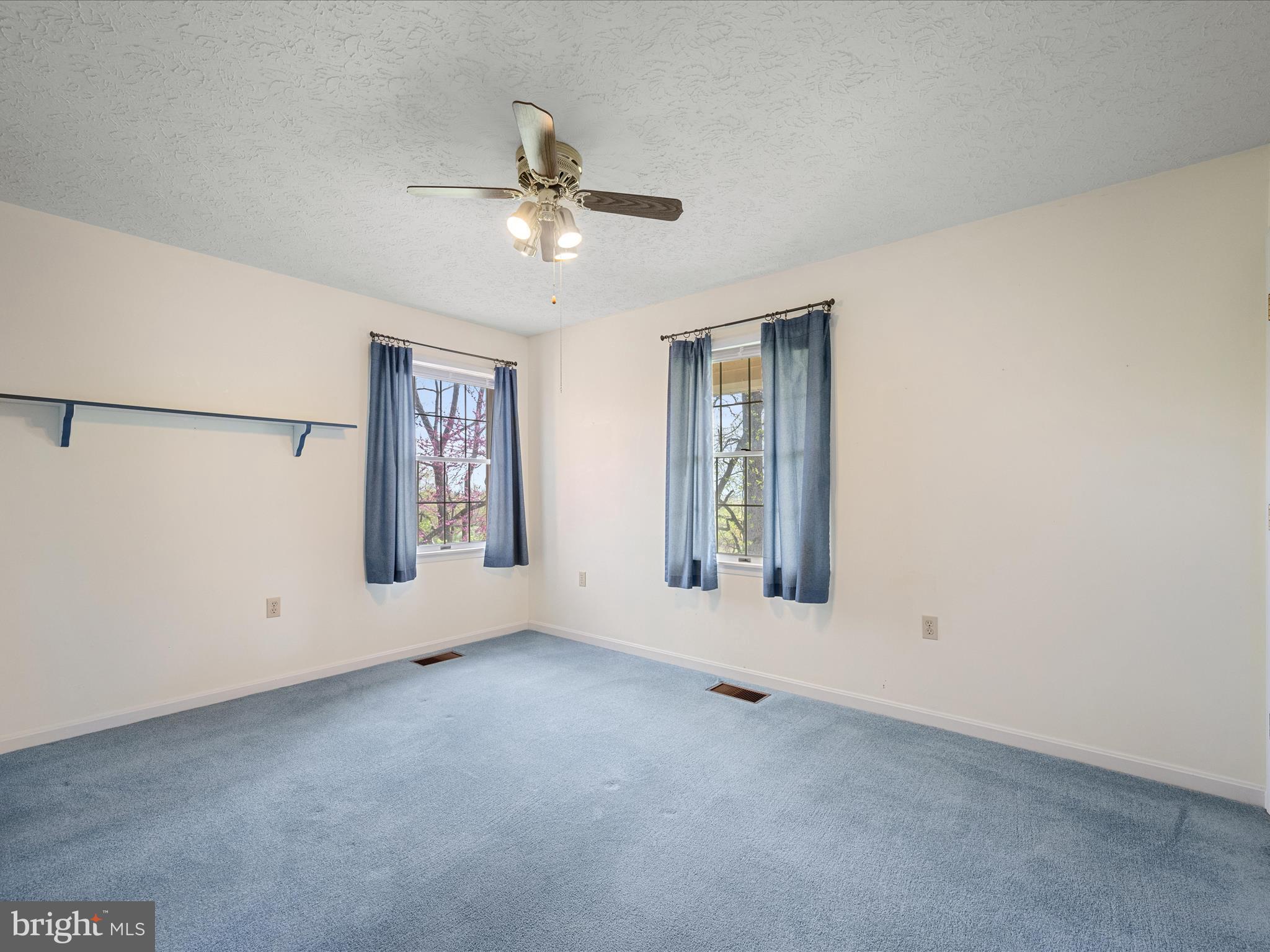 WELLTOWN ACRES - Residential