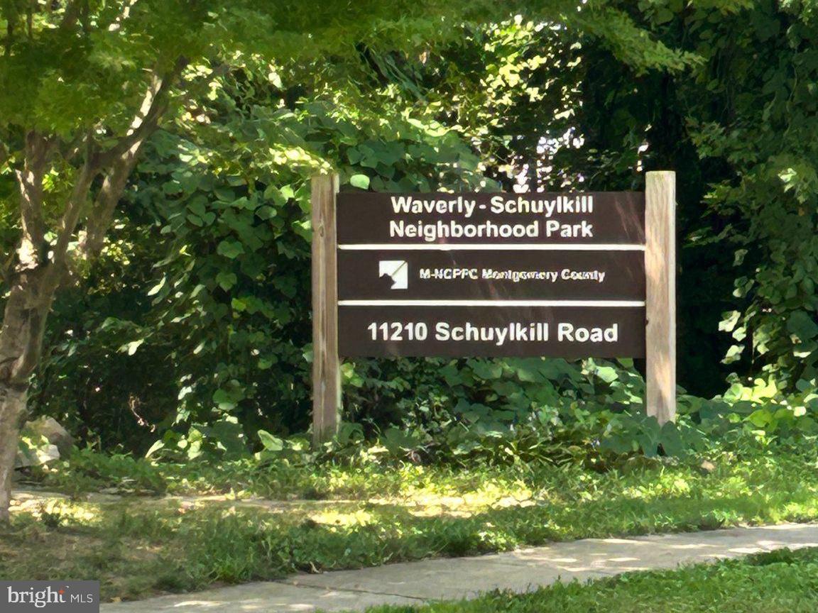 11004 SCHUYLKILL ROAD